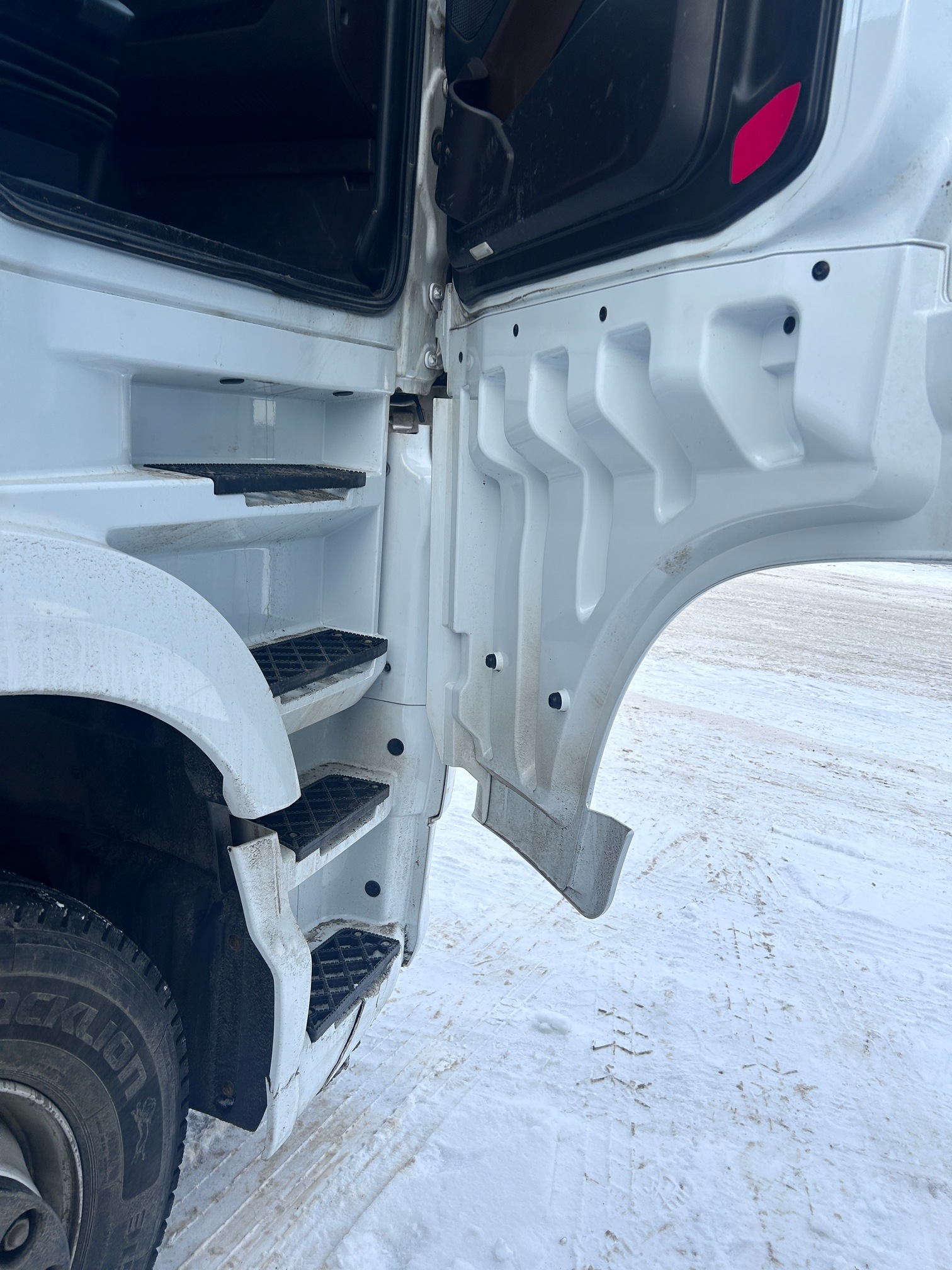 Седельный тягач КАМАЗ 54901-70014-СА 2023 г. - фото 11