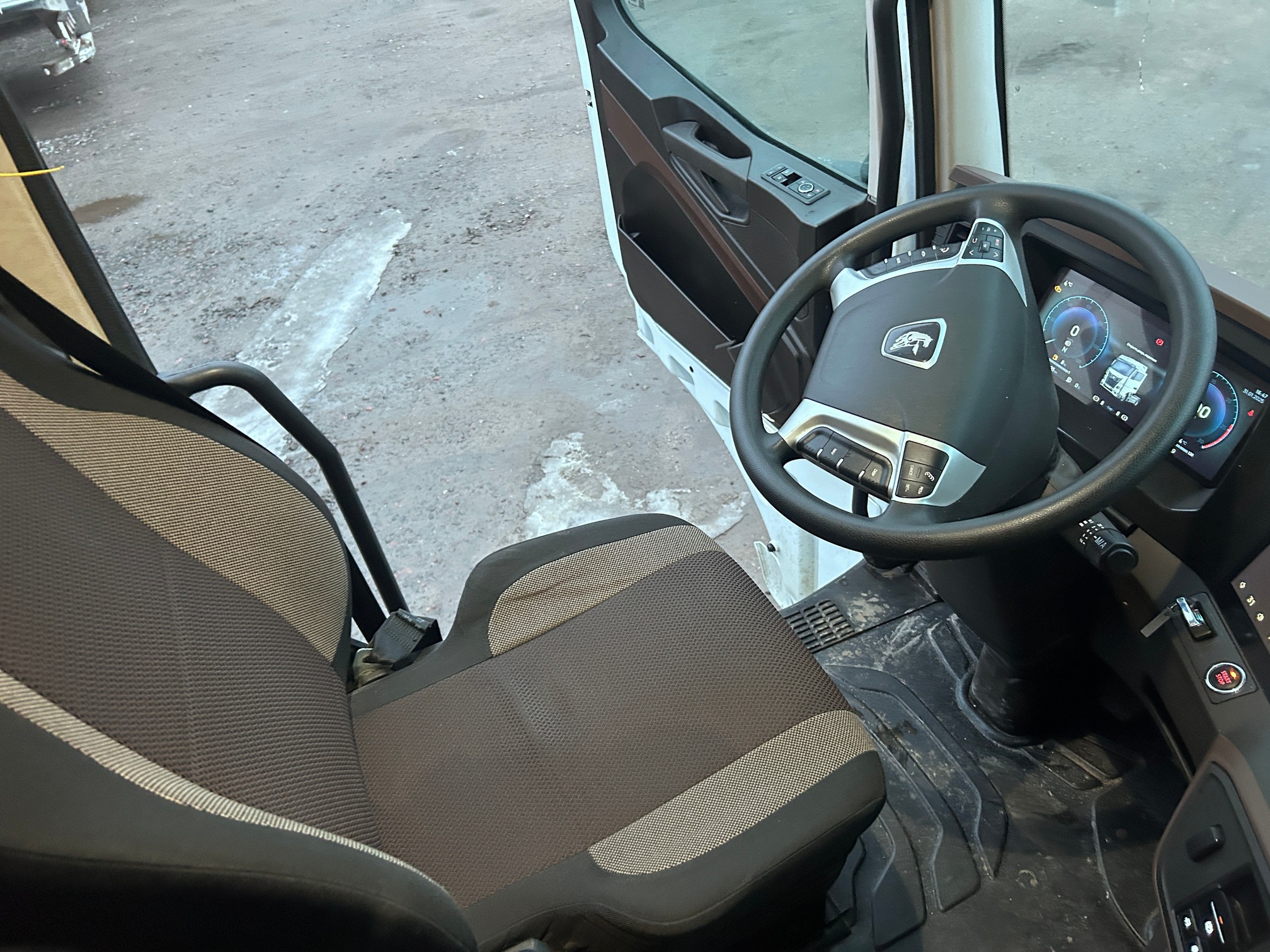 Седельный тягач КАМАЗ 54901-70014-СА 2023 г. - фото 23