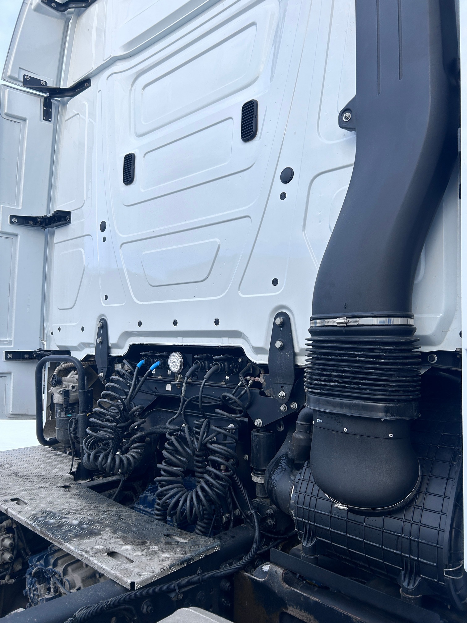 Седельный тягач КАМАЗ 54901-70014-СА 2023 г. - фото 15