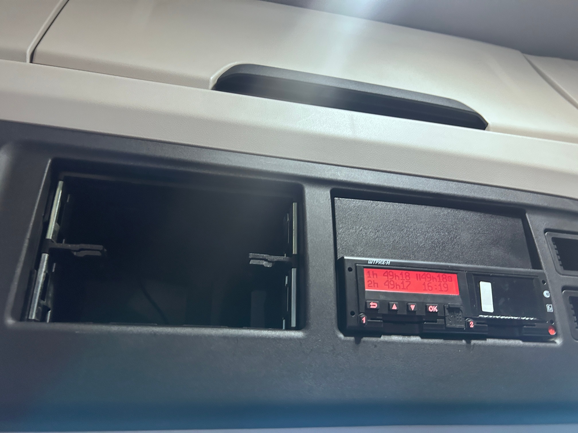 Седельный тягач КАМАЗ 54901-70014-СА 2023 г. - фото 36