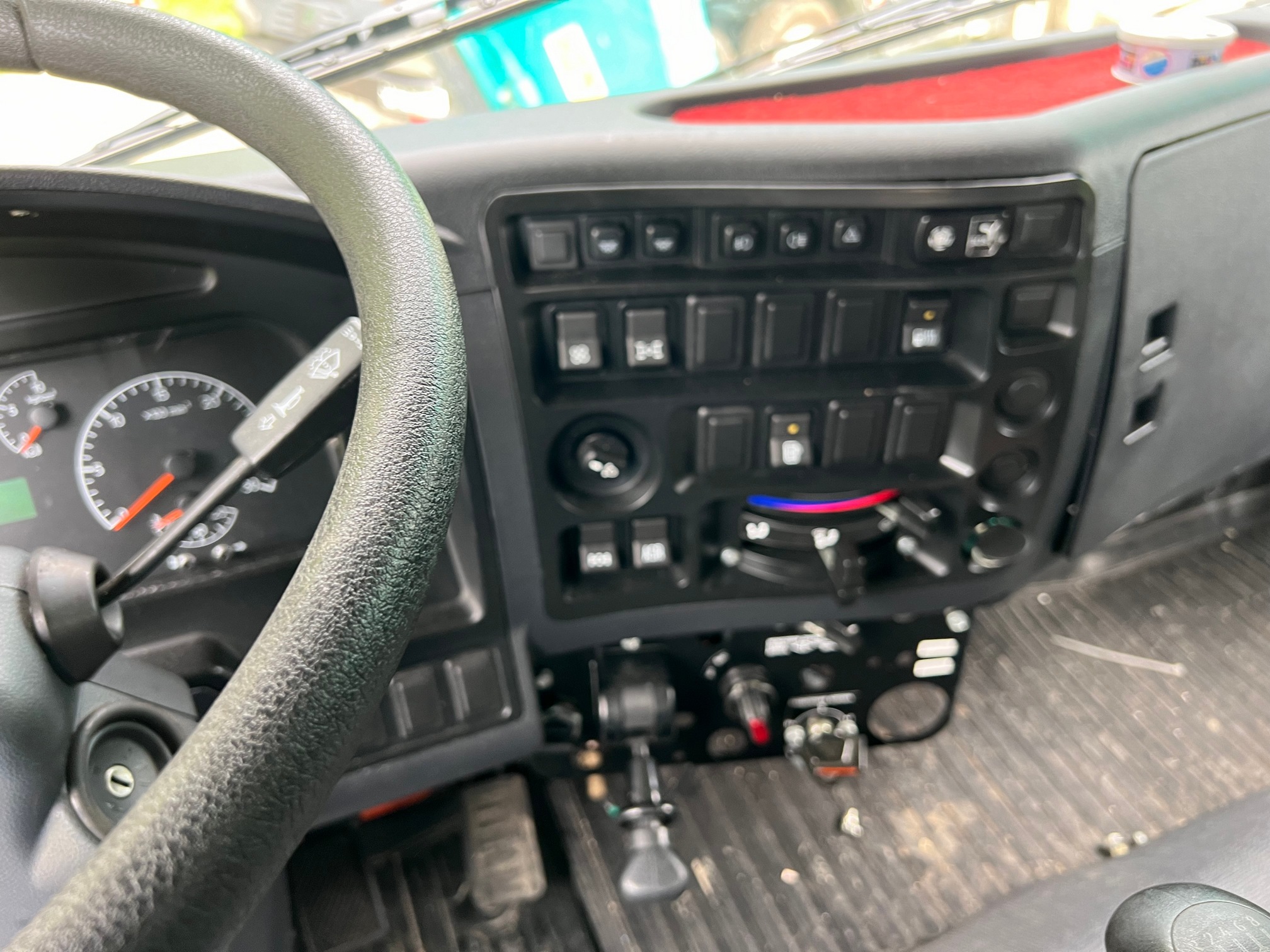 Седельный тягач КАМАЗ 65221-26020-53 2023 г. - фото 22