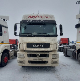 Седельный тягач КАМАЗ 5490-801-DC (газодизель)