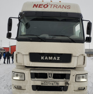 Седельный тягач КАМАЗ 5490-801-DC (газодизель)
