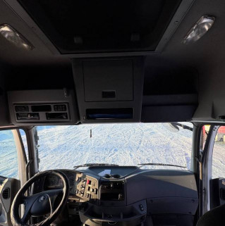 Седельный тягач КАМАЗ 5490-801-DC (газодизель)