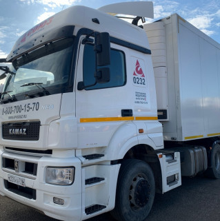 Седельный тягач КАМАЗ 5490-893-DC (газодизель)