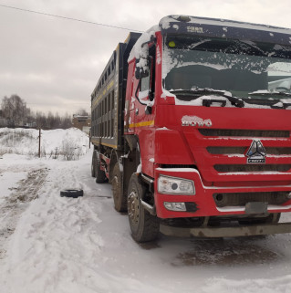 Howo ZZ* 8x4 Самосвал