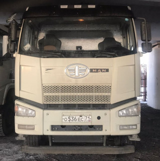 FAW J6 8x4 Самосвал