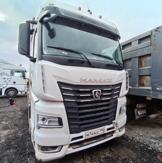 КамАЗ 54901 4x2 Седельный тягач