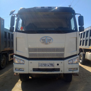 FAW J6 8x4 Самосвал