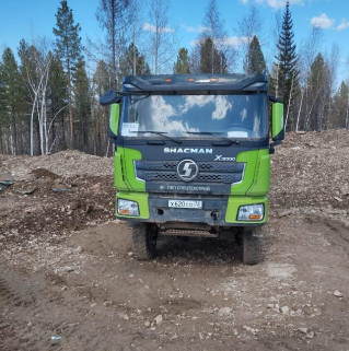 Shacman (Shaanxi) SX* 6x6 Самосвал