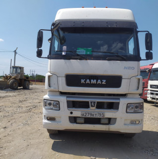КамАЗ 5490 4x2 Седельный тягач
