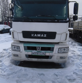 КамАЗ 5490 4x2 Седельный тягач