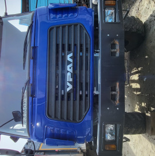 Ural 44202 6x6 Седельный тягач