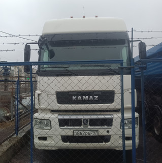 КамАЗ 5490 4x2 Седельный тягач