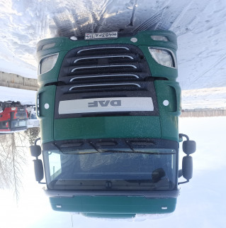 DAF XF 4x2 Седельный тягач