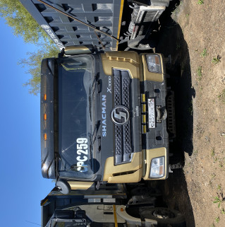 Shacman (Shaanxi) SX* 8x4 Самосвал