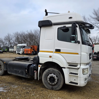 КамАЗ 5490 4x2 Седельный тягач