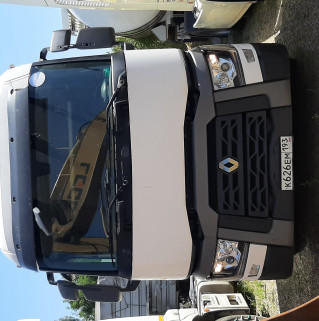 Renault T 6x2 Седельный тягач