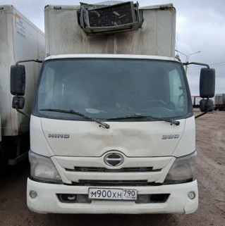 Центртранстехмаш АФ-4771* на шасси HINO 300 4x2 изотермический/рефрижератор с гидробортом (кат. C)