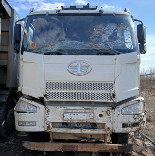 FAW J6 8x4 Самосвал