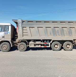 Shacman (Shaanxi) SX* 8x4 Самосвал