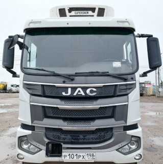 JAC N200 4x2 Изотермический/рефрижератор с гидробортом