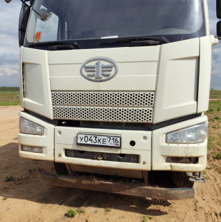 FAW J6 8x4 Самосвал