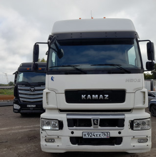 КамАЗ 5490 4x2 Седельный тягач