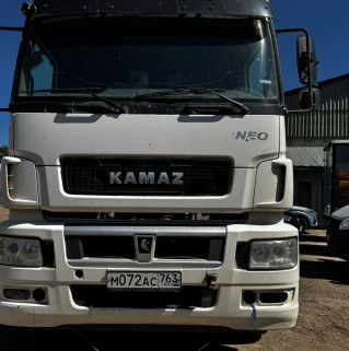 КамАЗ 5490 4x2 Седельный тягач