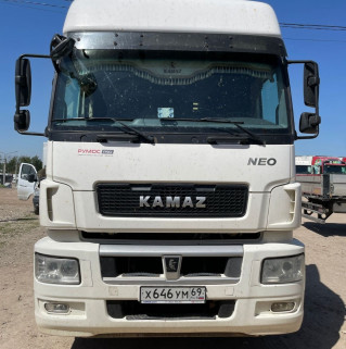КамАЗ 5490 4x2 Седельный тягач