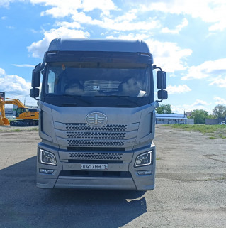 FAW JH6 4x2 Седельный тягач