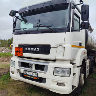 КамАЗ М1840 4x2 Седельный тягач