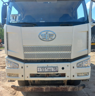 FAW J6 8x4 Самосвал