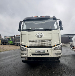 FAW J6 6x4 Самосвал