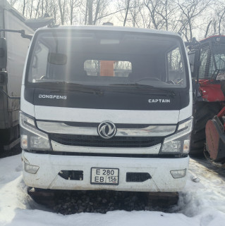 Феникс 78* на шасси Dongfeng C120 4x2 Бортовой с КМУ