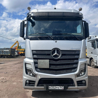 Mercedes-Benz ACTROS 4x2 Седельный тягач