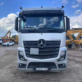 Mercedes-Benz ACTROS 4x2 Седельный тягач