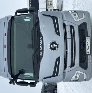 Shacman (Shaanxi) SX* 4x2 Седельный тягач