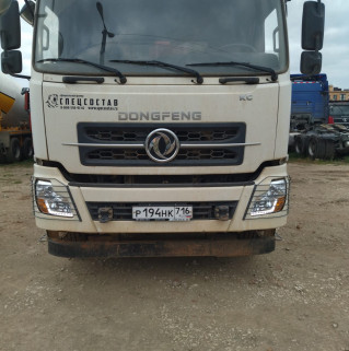 DongFeng DFH 6x4 Самосвал