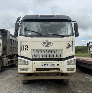 FAW J6 6x6 Самосвал