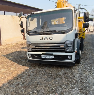 JAC N120 Бортовой с КМУ