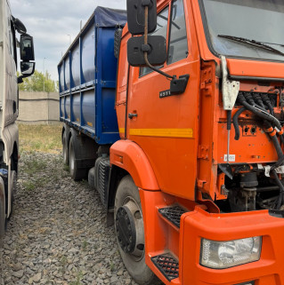 МАШИНО-ДЕТАЛЬ 5339* на шасси КамАЗ 65115 6x4 Зерновоз
