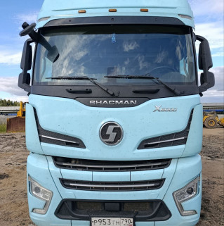 Shacman (Shaanxi) SX* 4x2 Седельный тягач