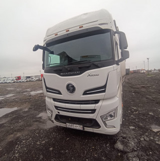 Shacman (Shaanxi) SX* 4x2 Седельный тягач