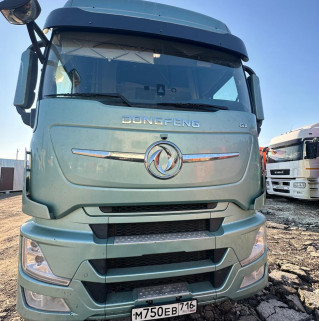 DongFeng DFH 4x2 Седельный тягач