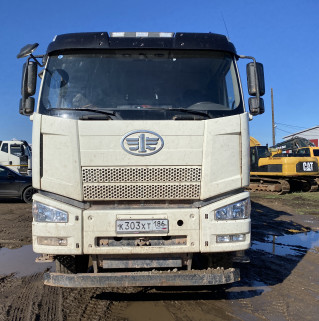 FAW J6 8x4 Самосвал