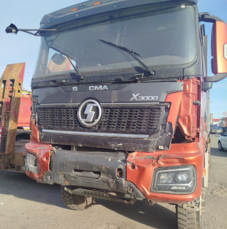 Shacman (Shaanxi) SX* 6x6 Самосвал