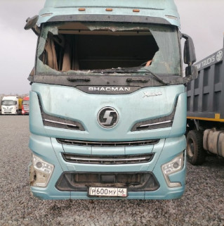 Shacman (Shaanxi) SX* 4x2 Седельный тягач