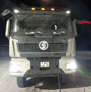 Shacman (Shaanxi) SX* 6x6 Самосвал