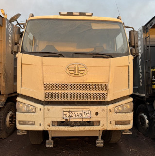 FAW J6 6x4 Самосвал